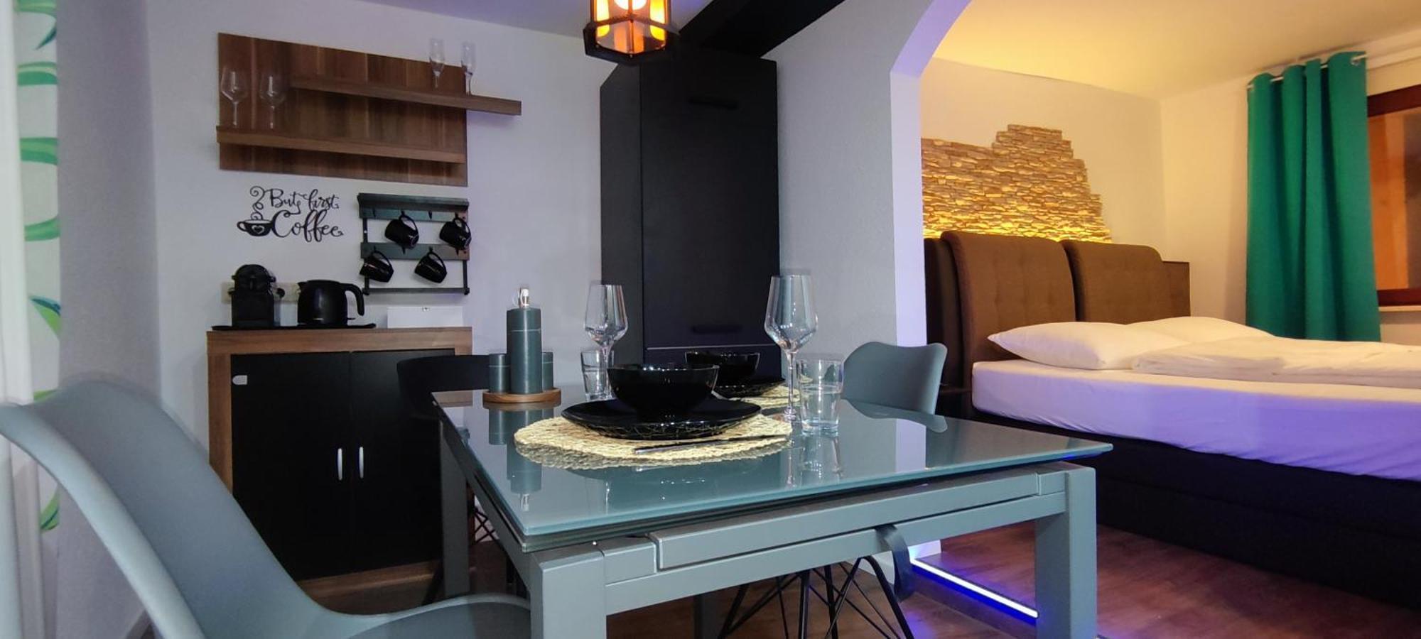 Gemuetliche Wohnung, Kueche, Bad, Netflix, Rheinblick 카웁 외부 사진